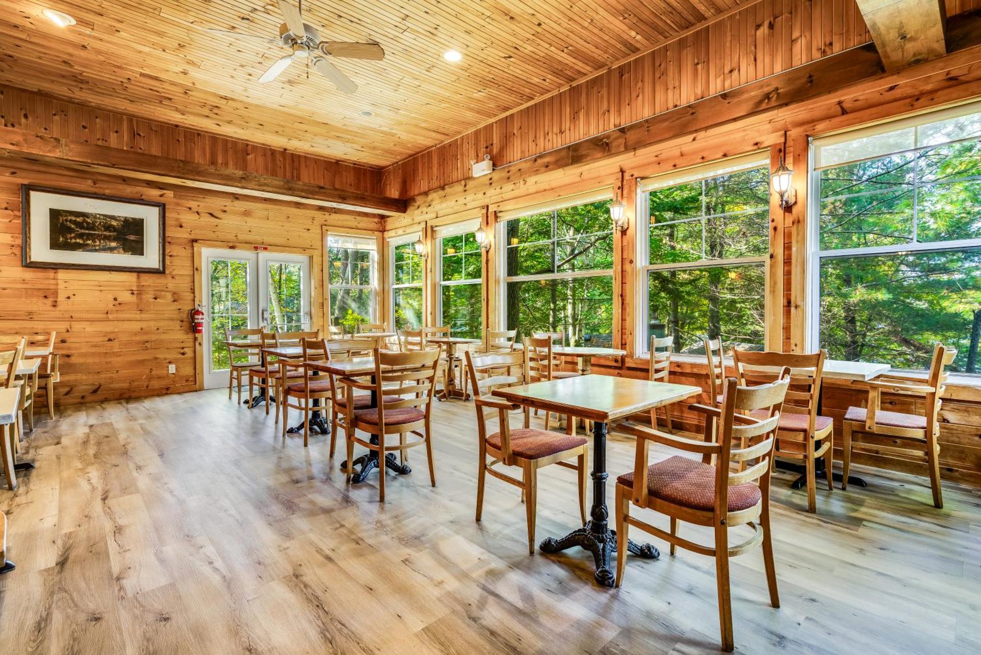 Muskoka Waterfront Retreat Βίλα Dwight Εξωτερικό φωτογραφία