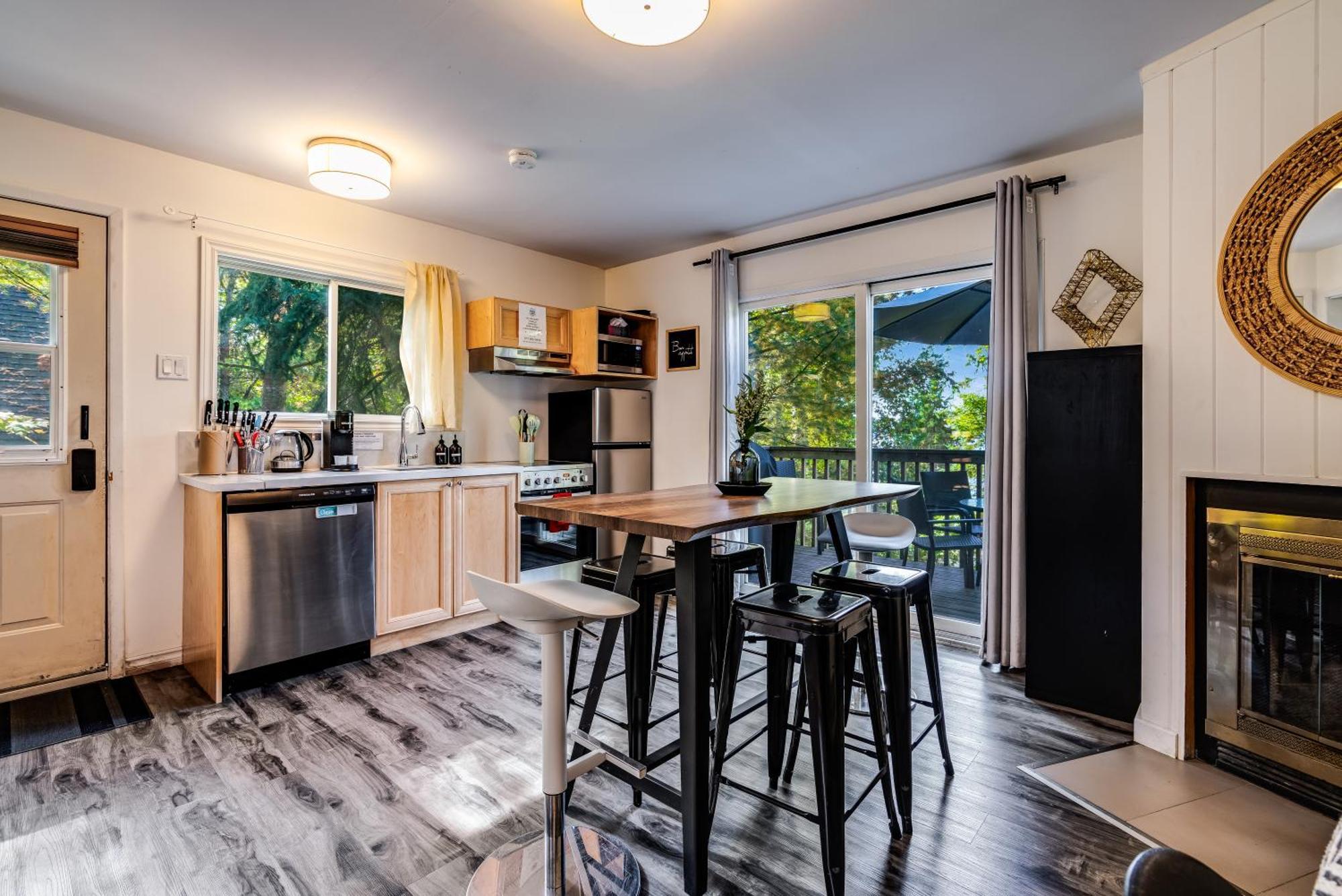 Muskoka Waterfront Retreat Βίλα Dwight Εξωτερικό φωτογραφία
