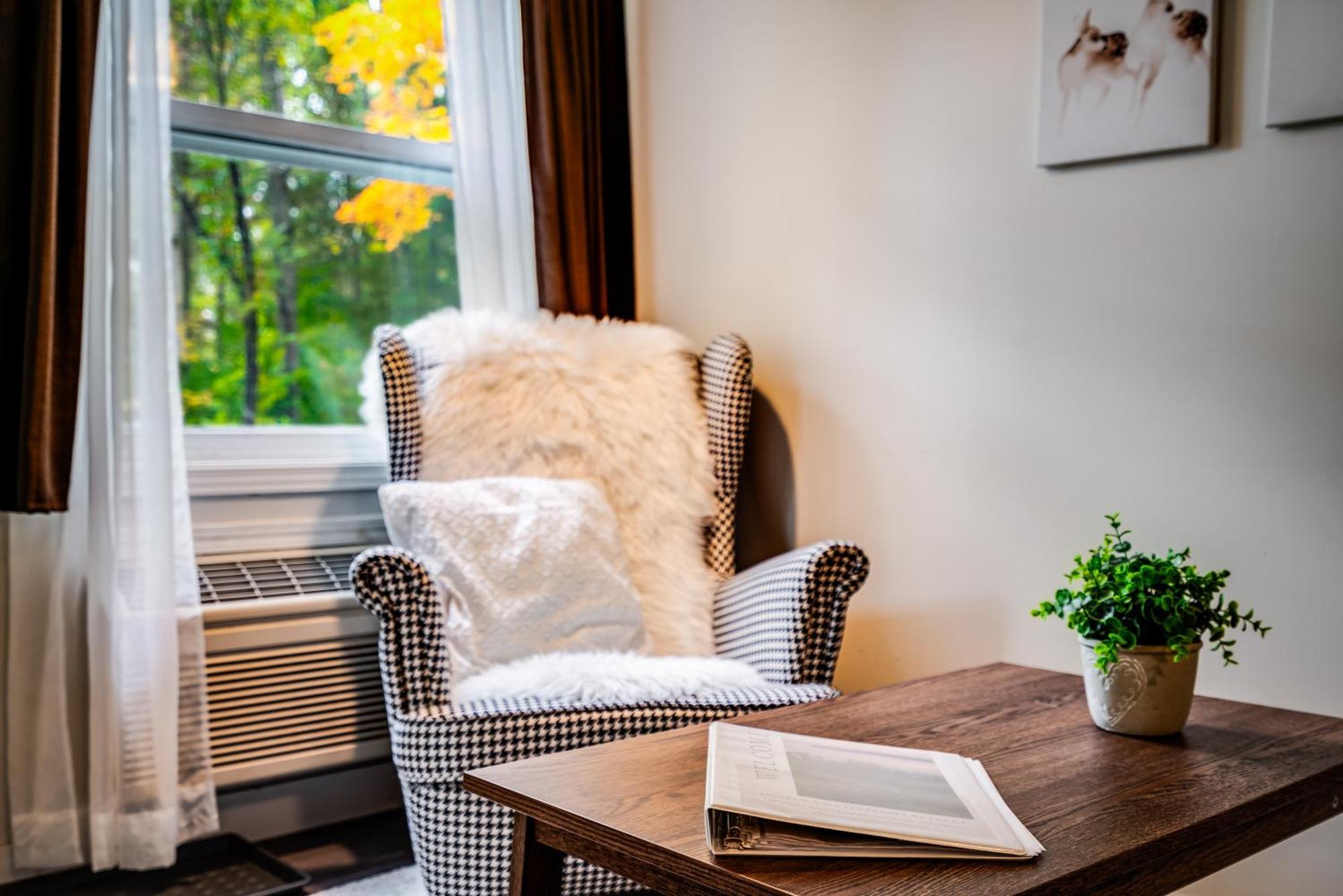 Muskoka Waterfront Retreat Βίλα Dwight Εξωτερικό φωτογραφία