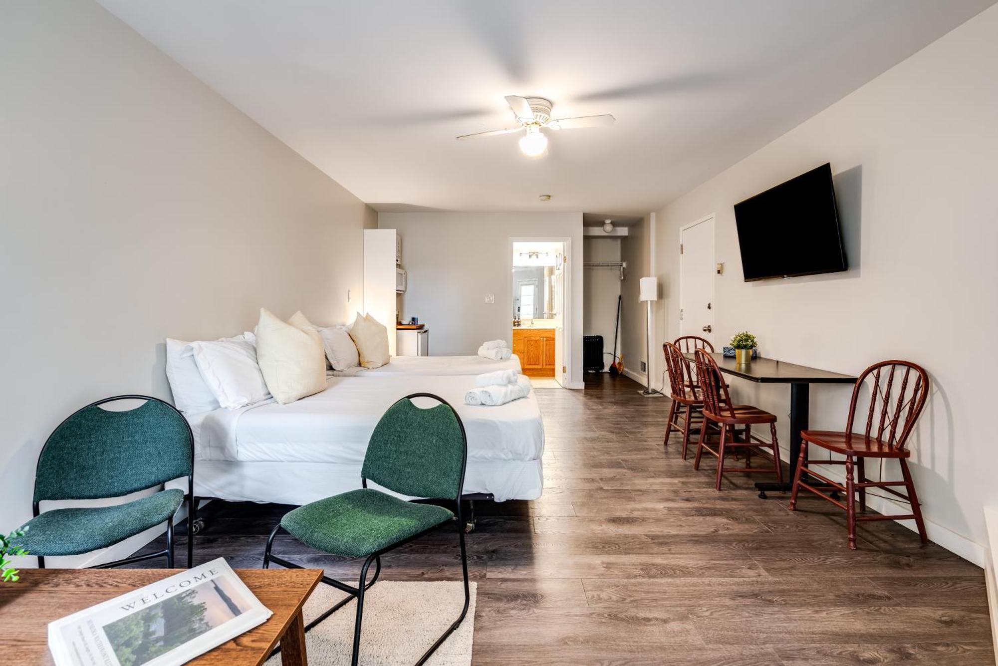 Muskoka Waterfront Retreat Βίλα Dwight Εξωτερικό φωτογραφία