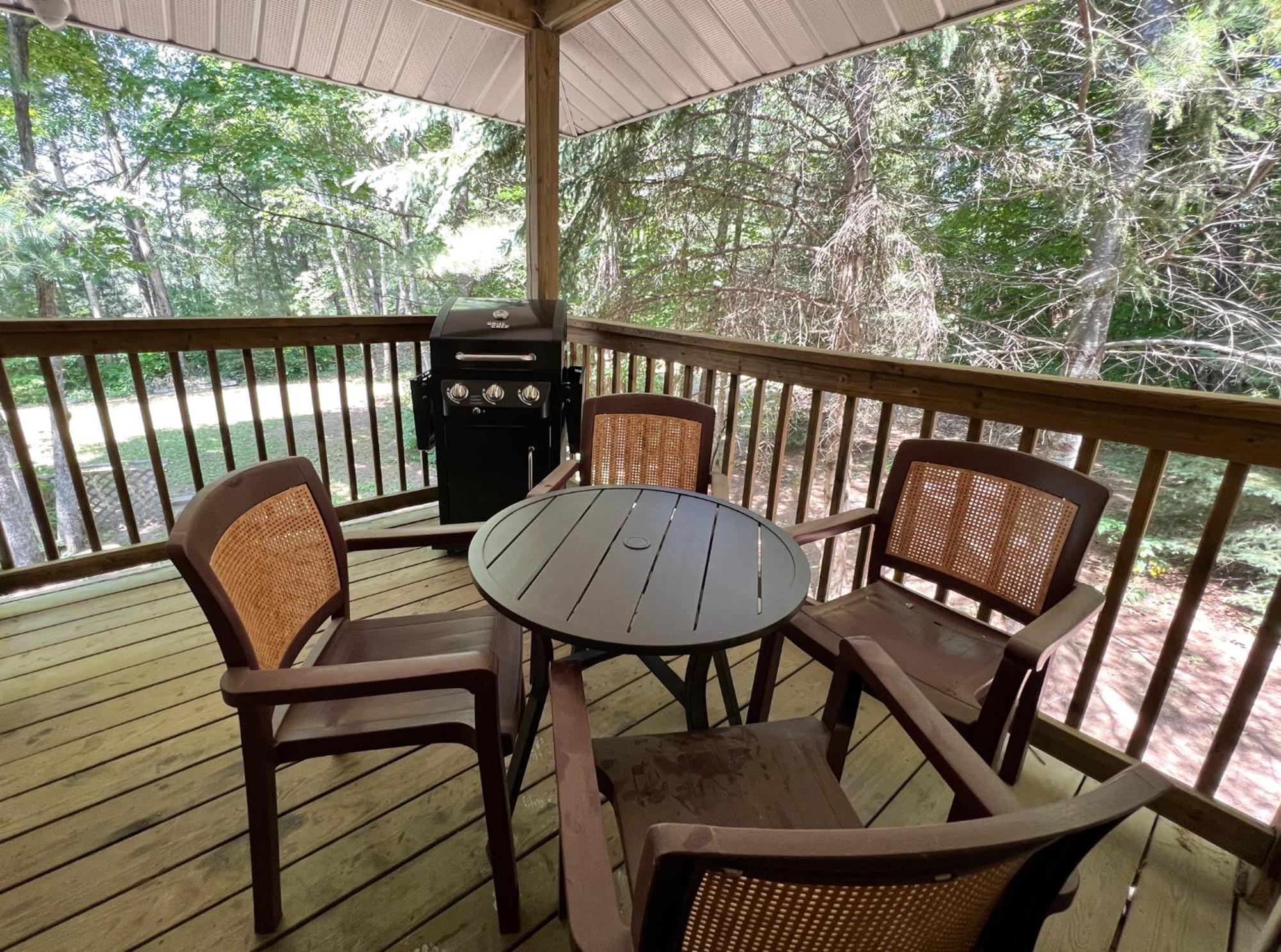Muskoka Waterfront Retreat Βίλα Dwight Εξωτερικό φωτογραφία